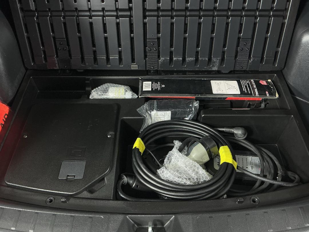 Photo '34' of Mitsubishi Eclipse Cross Photo '34' of Mitsubishi Eclipse Cross