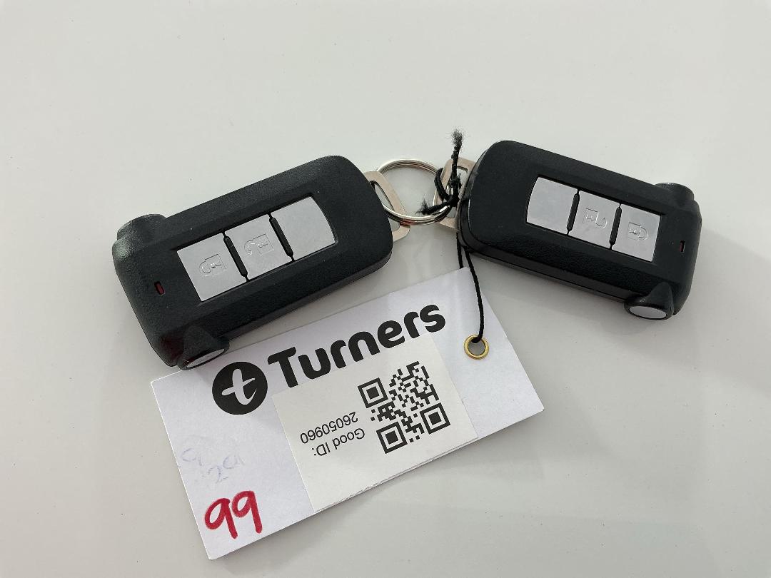 Photo '22' of Mitsubishi Eclipse Cross Photo '22' of Mitsubishi Eclipse Cross