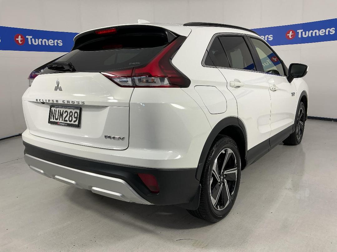 Photo '7' of Mitsubishi Eclipse Cross Photo '7' of Mitsubishi Eclipse Cross
