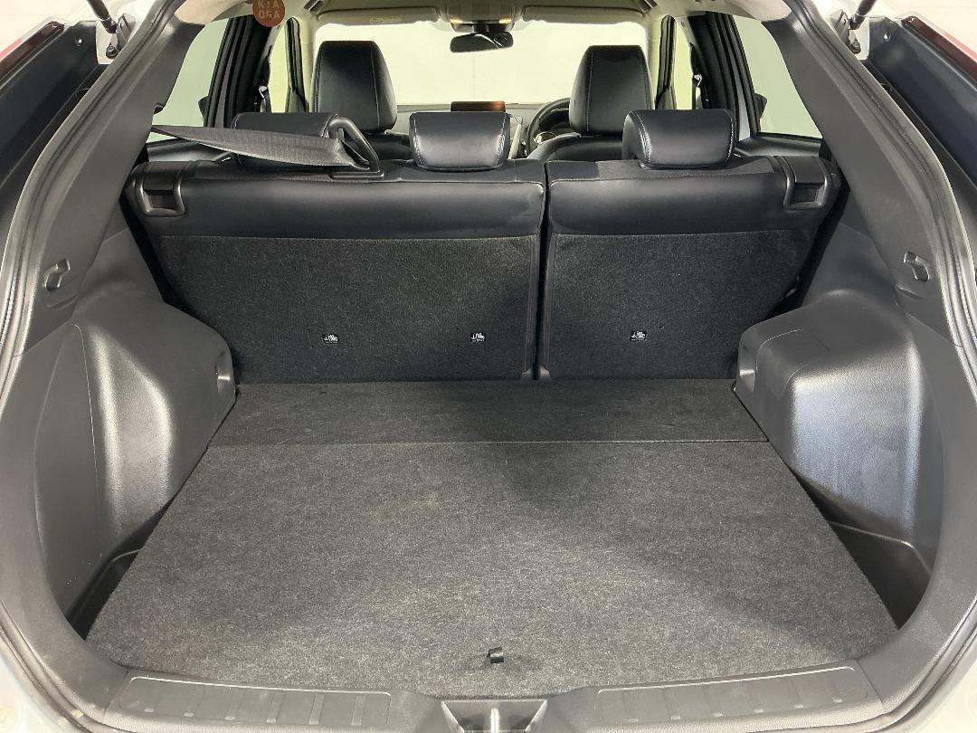 Photo '14' of Mitsubishi Eclipse Cross Photo '14' of Mitsubishi Eclipse Cross