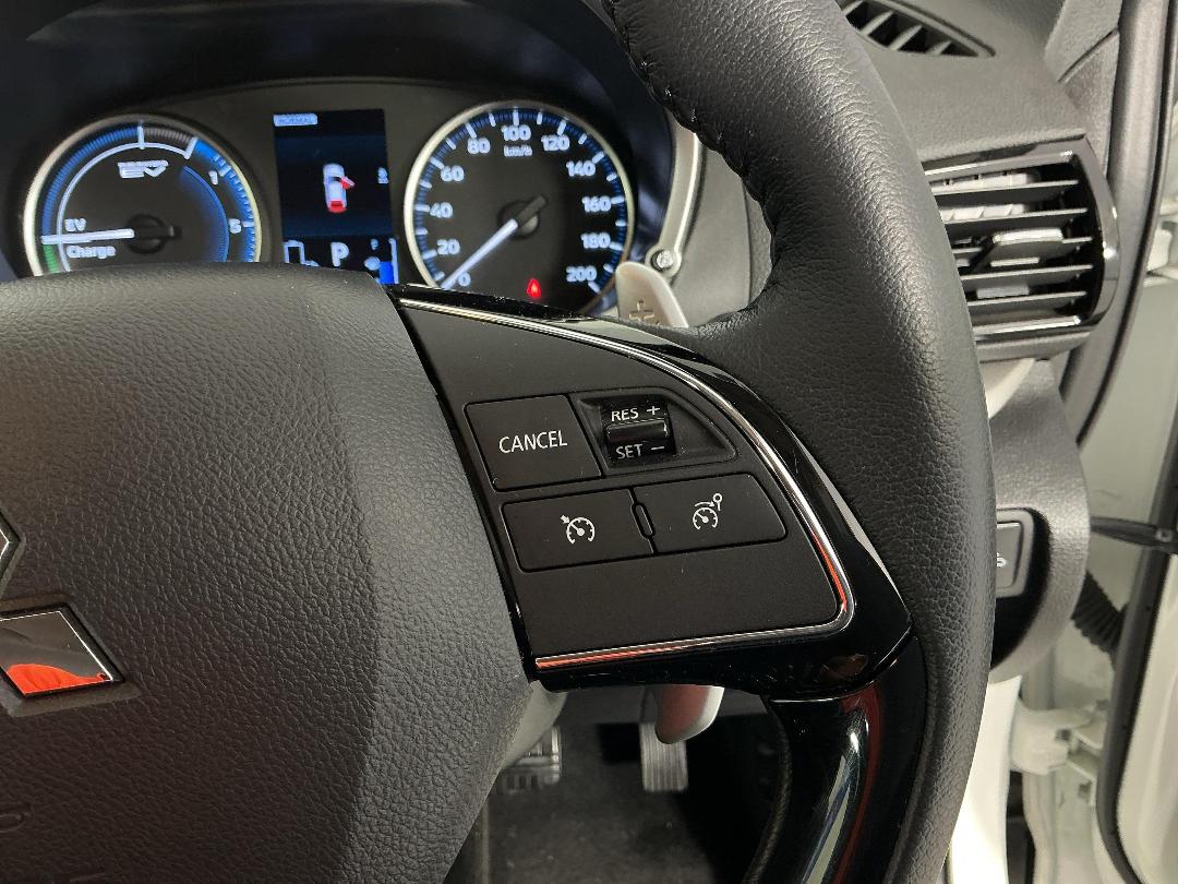 Photo '25' of Mitsubishi Eclipse Cross Photo '25' of Mitsubishi Eclipse Cross