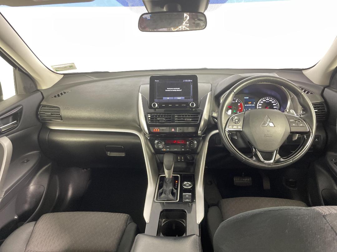 Photo '17' of Mitsubishi Eclipse Cross