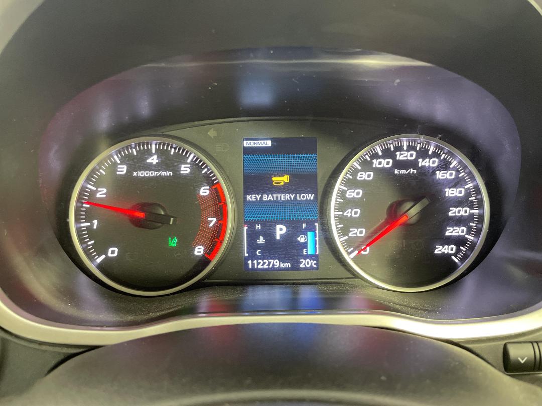 Photo '21' of Mitsubishi Eclipse Cross