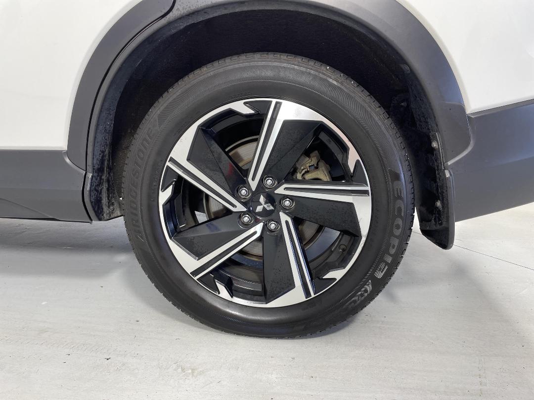 Photo '11' of Mitsubishi Eclipse Cross Photo '11' of Mitsubishi Eclipse Cross