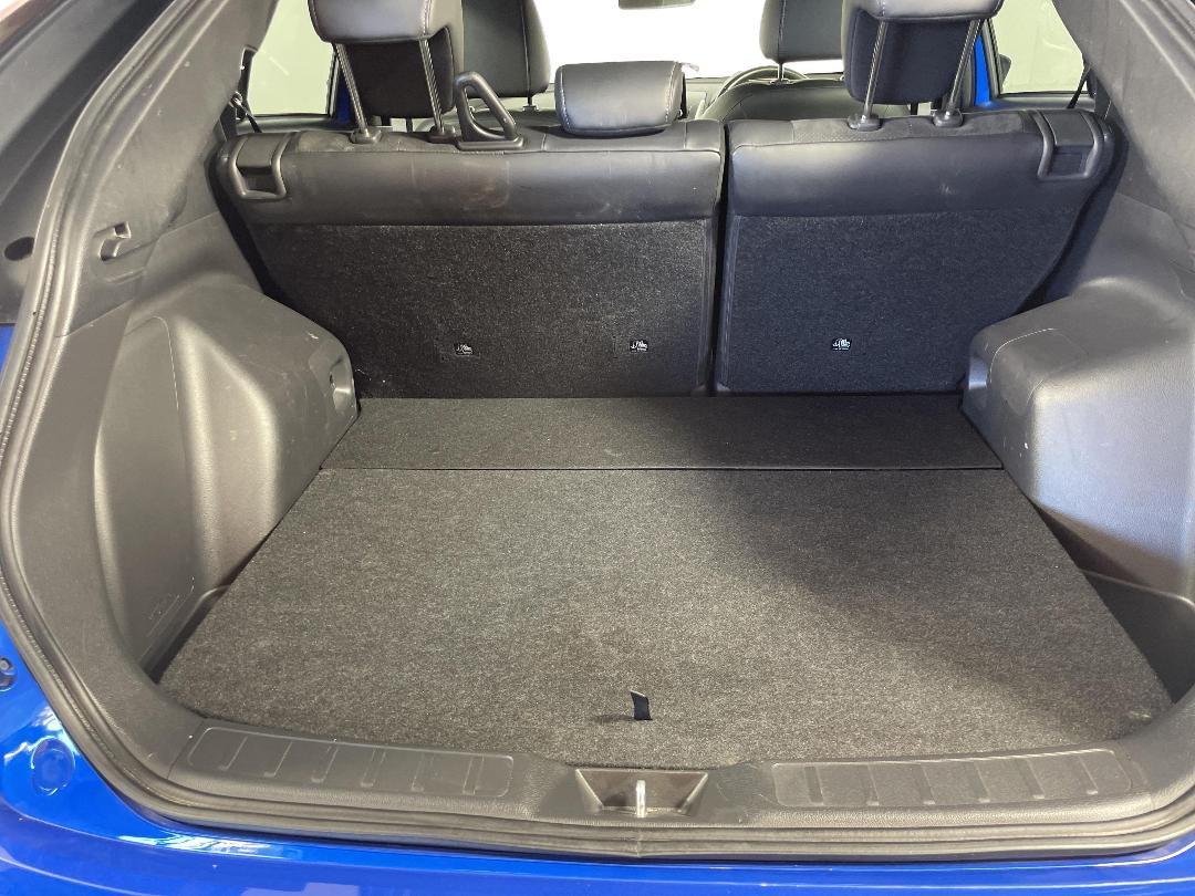 Photo '14' of Mitsubishi Eclipse Cross