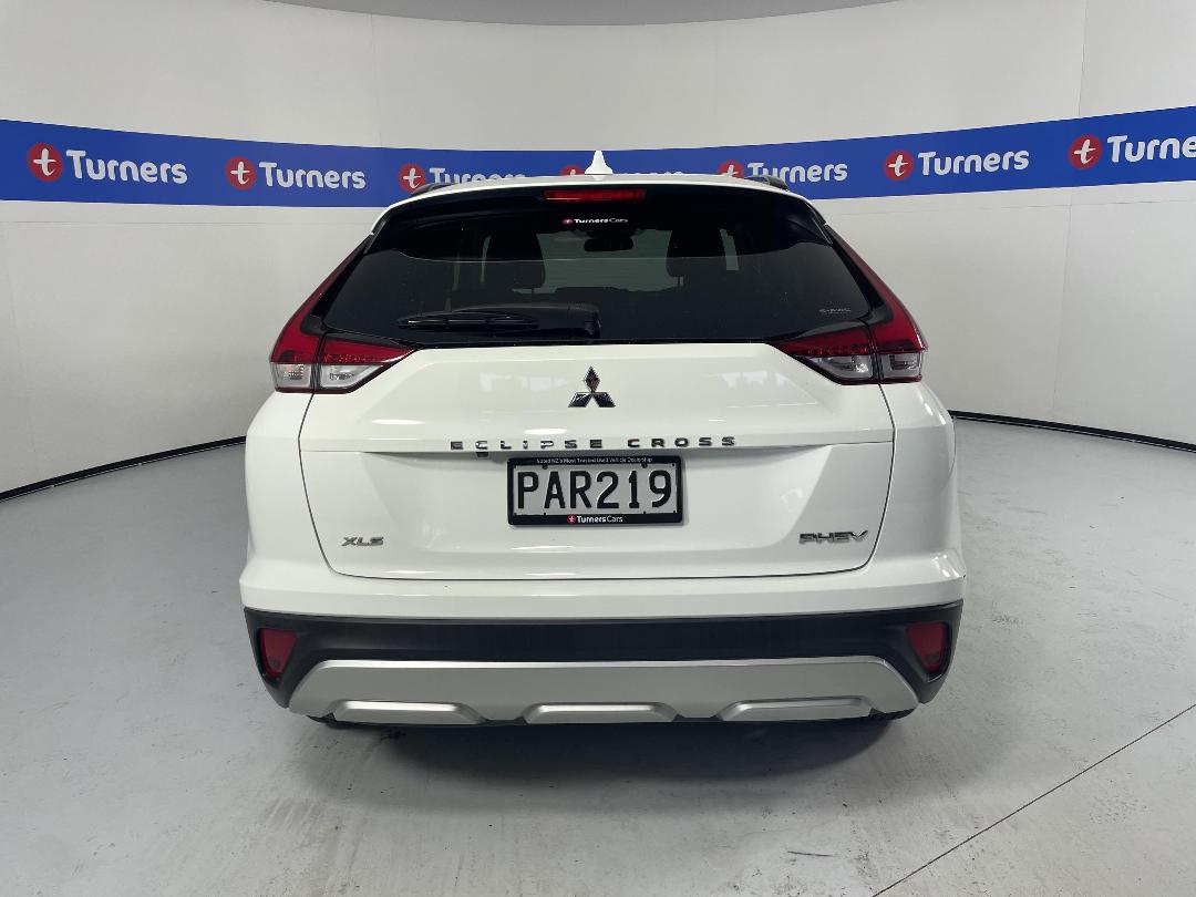 Photo '6' of Mitsubishi Eclipse Cross