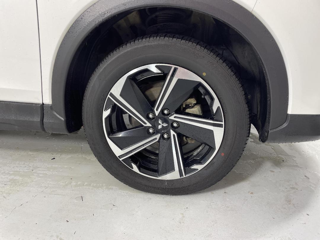 Photo '9' of Mitsubishi Eclipse Cross