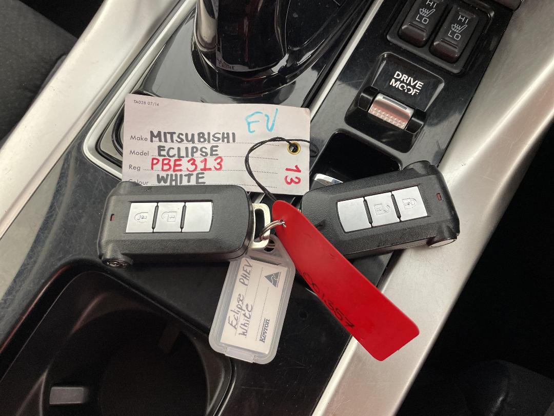 Photo '22' of Mitsubishi Eclipse Cross