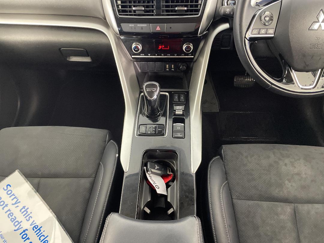 Photo '18' of Mitsubishi Eclipse Cross