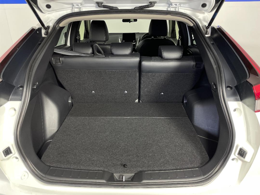 Photo '14' of Mitsubishi Eclipse Cross Photo '14' of Mitsubishi Eclipse Cross