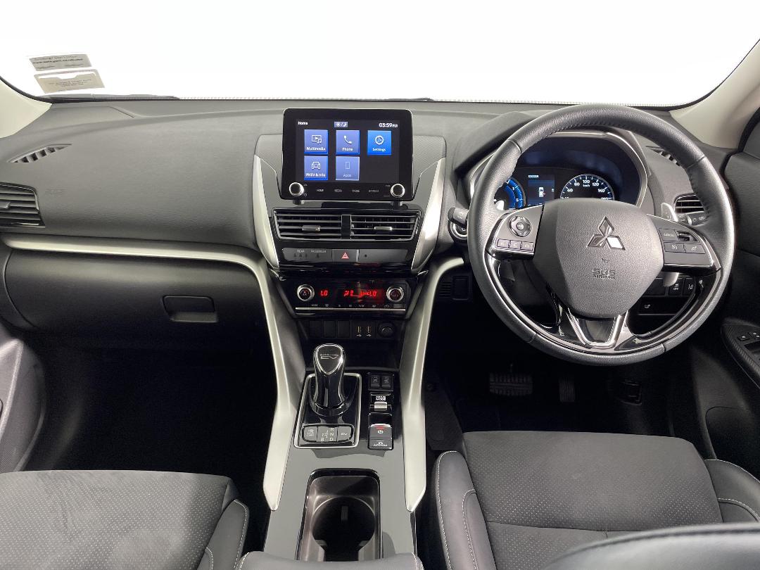 Photo '18' of Mitsubishi Eclipse Cross Photo '18' of Mitsubishi Eclipse Cross