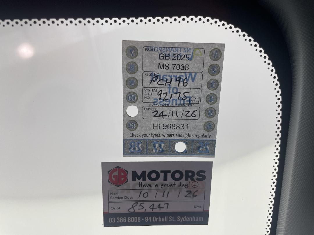 Photo '33' of Mitsubishi Eclipse Cross