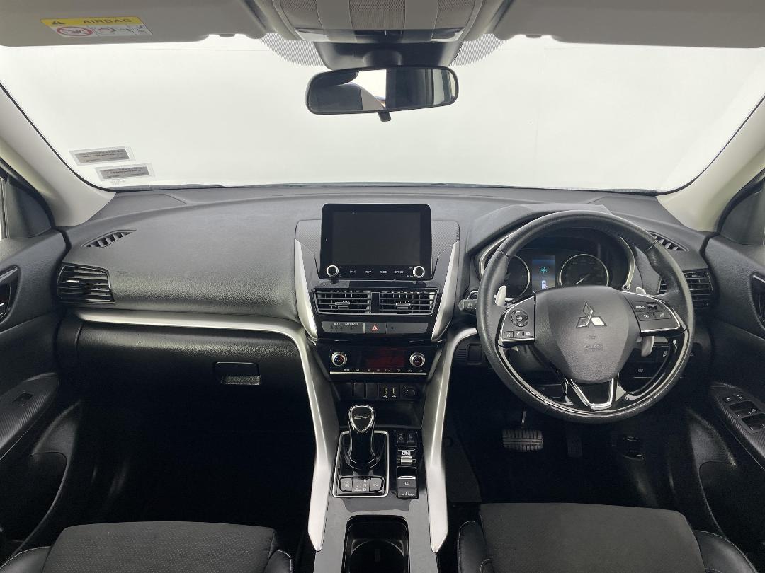 Photo '17' of Mitsubishi Eclipse Cross