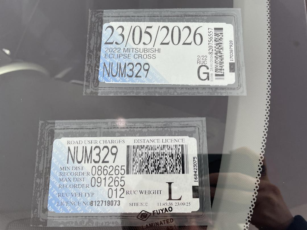 Photo '32' of Mitsubishi Eclipse Cross