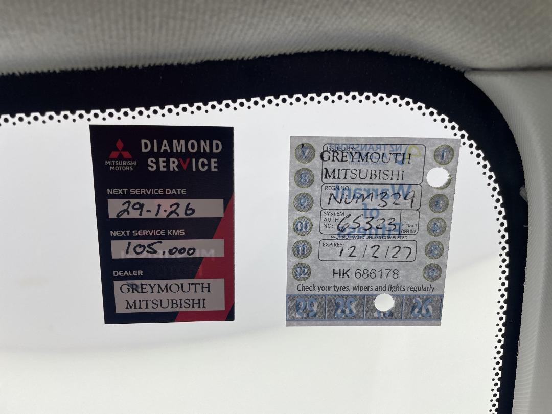 Photo '31' of Mitsubishi Eclipse Cross