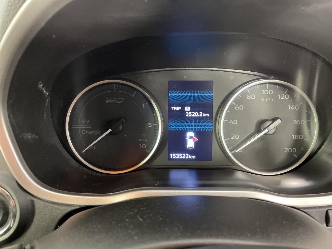 Photo '21' of Mitsubishi Eclipse Cross