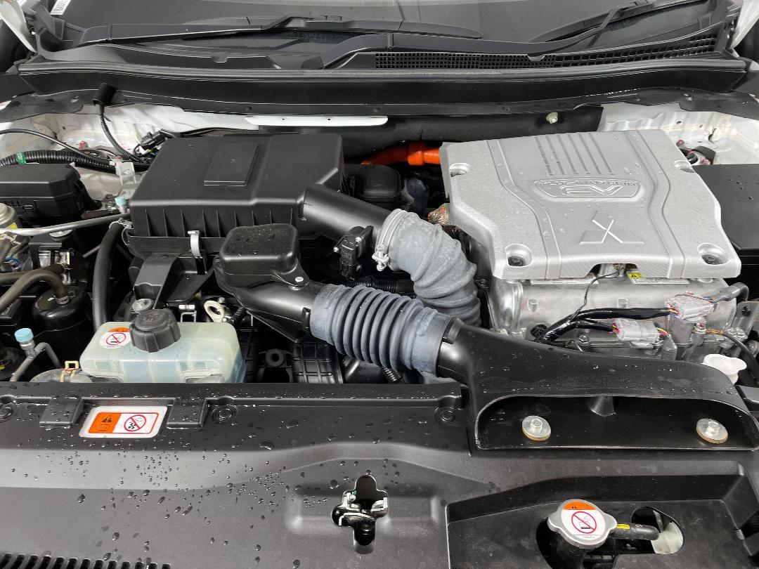 Photo '13' of Mitsubishi Eclipse Cross