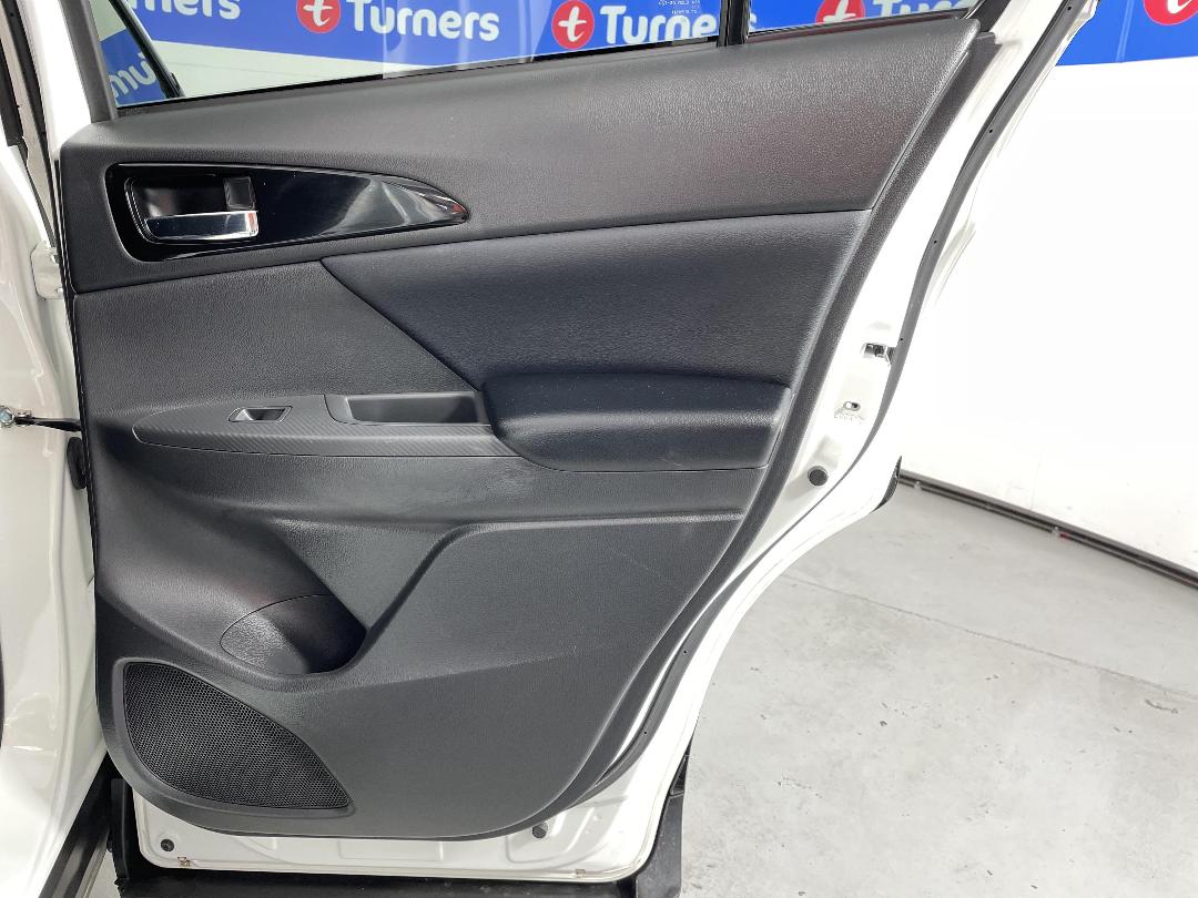 Photo '19' of Mitsubishi Eclipse Cross