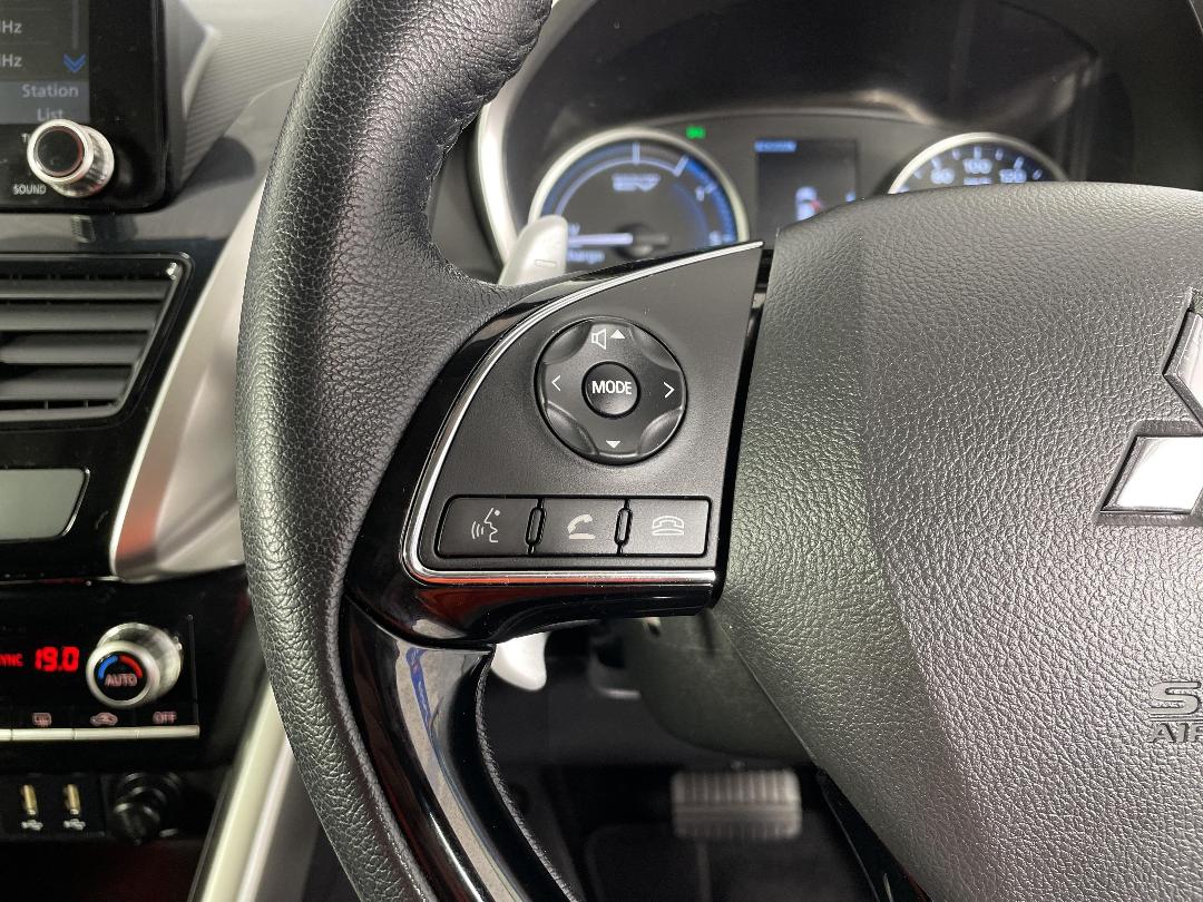 Photo '31' of Mitsubishi Eclipse Cross