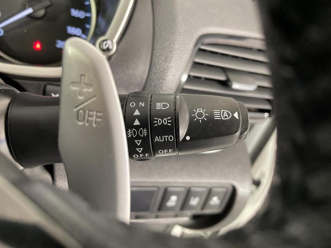 Photo '33' of Mitsubishi Eclipse Cross