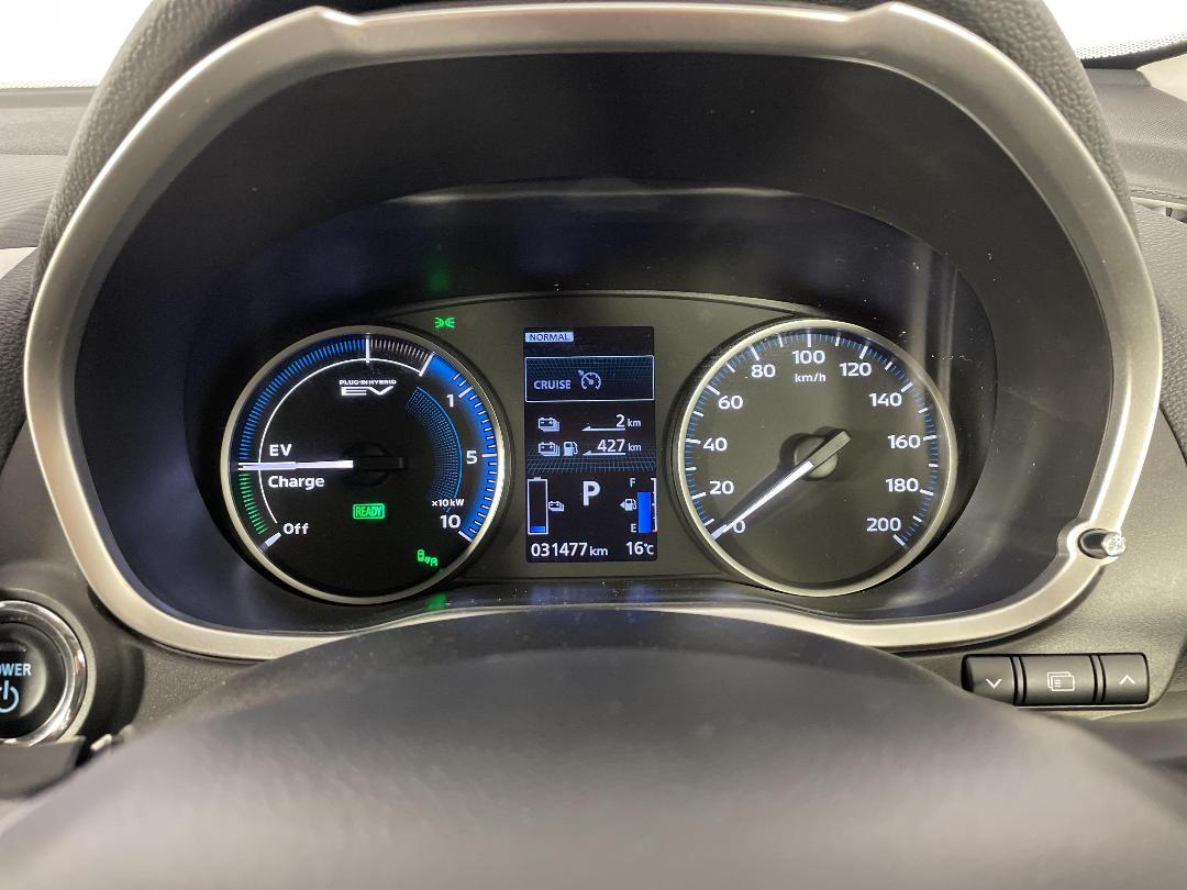 Photo '21' of Mitsubishi Eclipse Cross