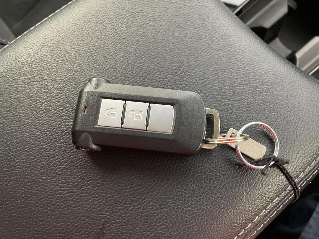 Photo '22' of Mitsubishi Eclipse Cross