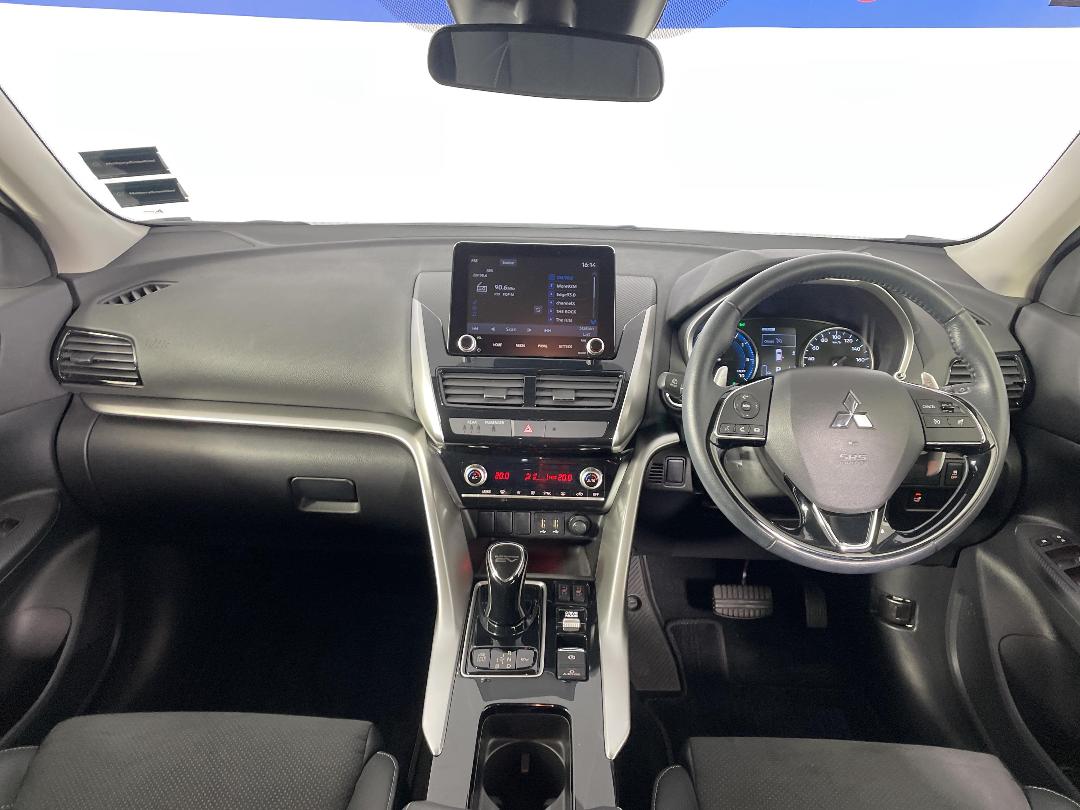 Photo '17' of Mitsubishi Eclipse Cross