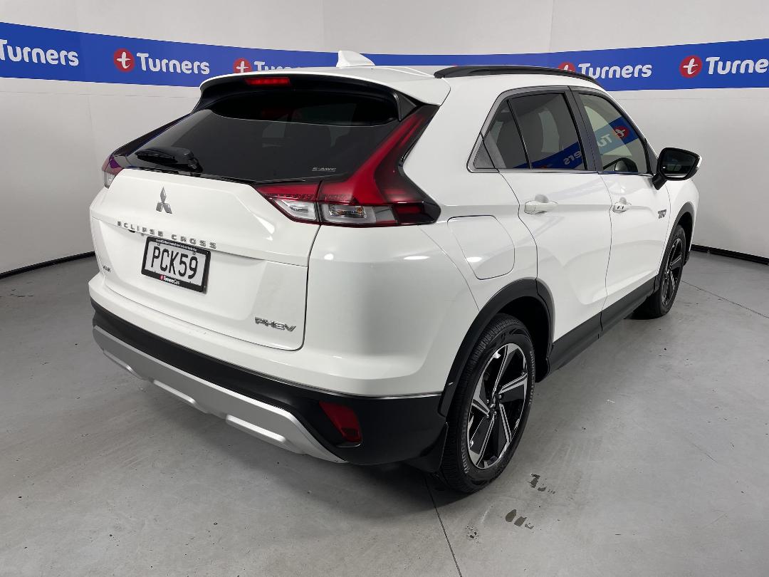 Photo '7' of Mitsubishi Eclipse Cross