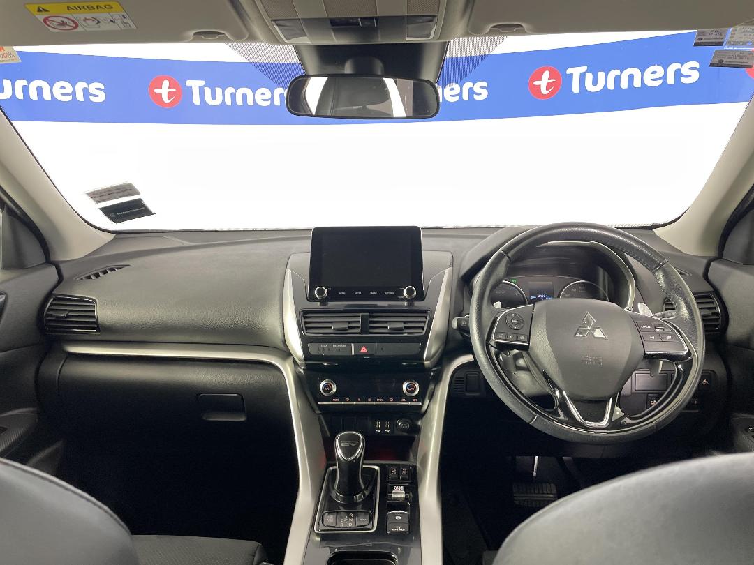 Photo '17' of Mitsubishi Eclipse Cross