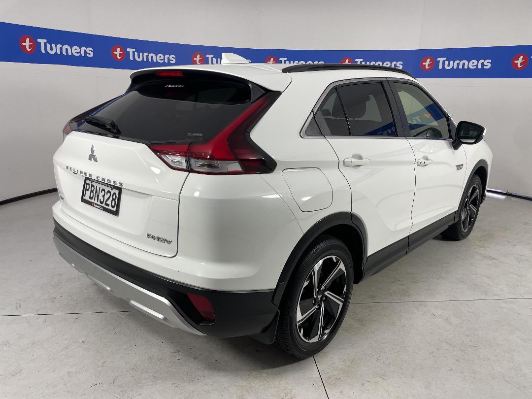 Photo '7' of Mitsubishi Eclipse Cross
