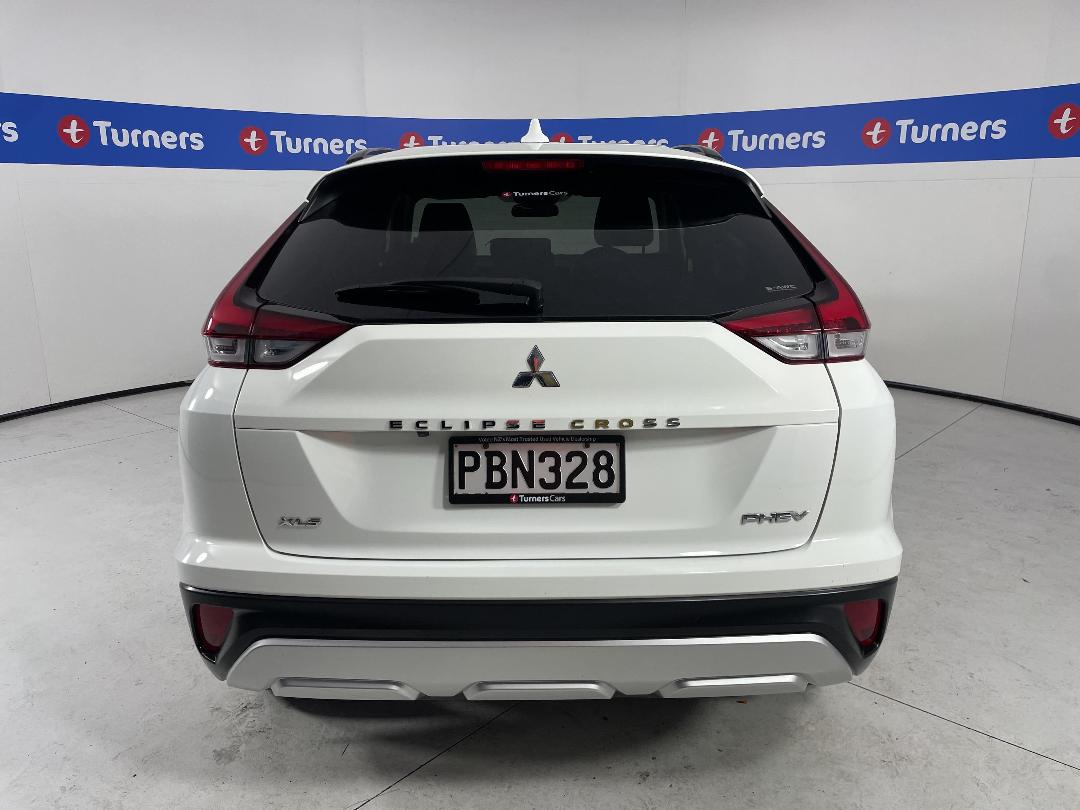 Photo '6' of Mitsubishi Eclipse Cross