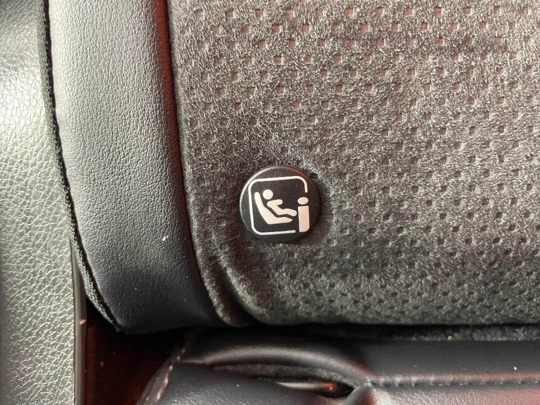 Photo '23' of Mitsubishi Eclipse Cross