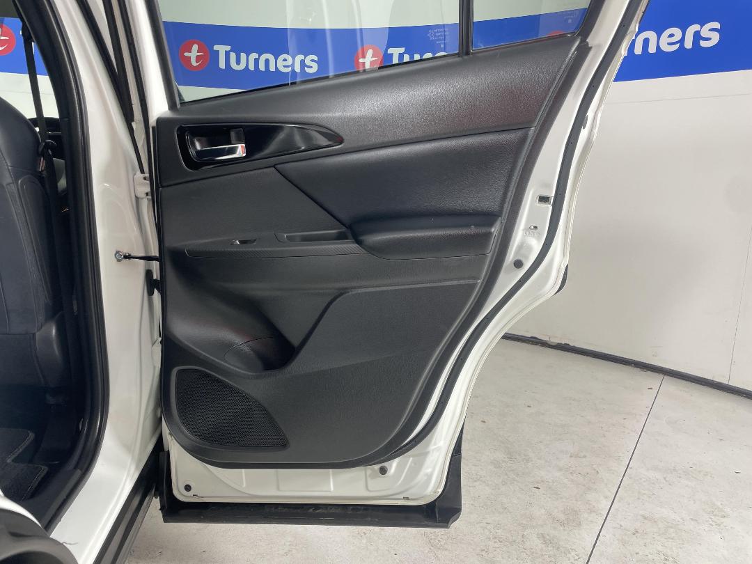 Photo '19' of Mitsubishi Eclipse Cross