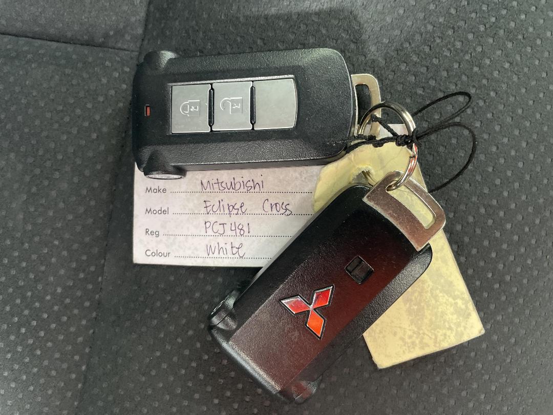 Photo '22' of Mitsubishi Eclipse Cross