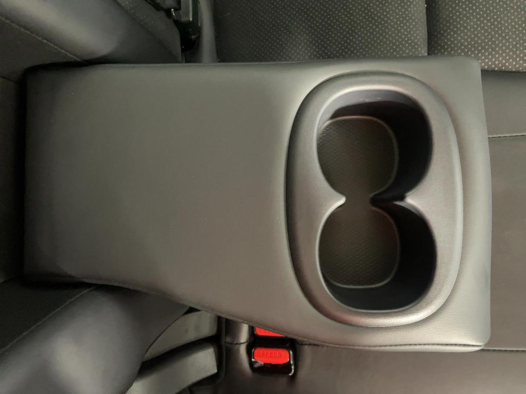 Photo '24' of Mitsubishi Eclipse Cross Photo '24' of Mitsubishi Eclipse Cross