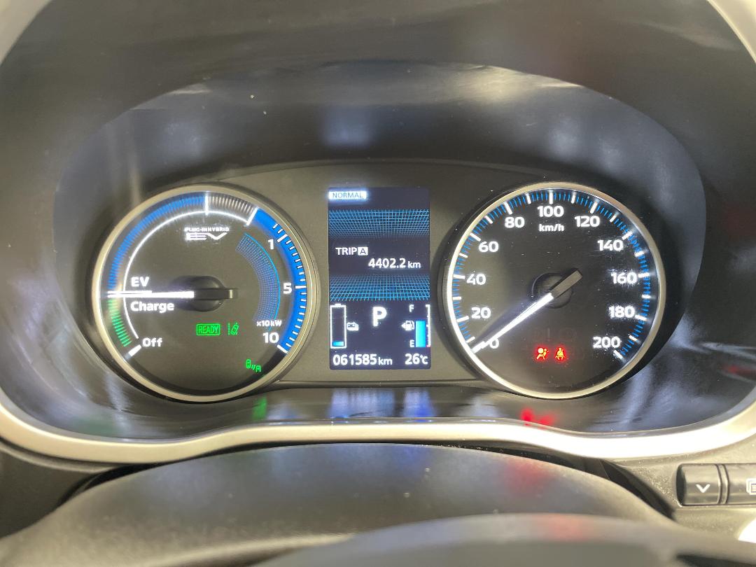 Photo '21' of Mitsubishi Eclipse Cross