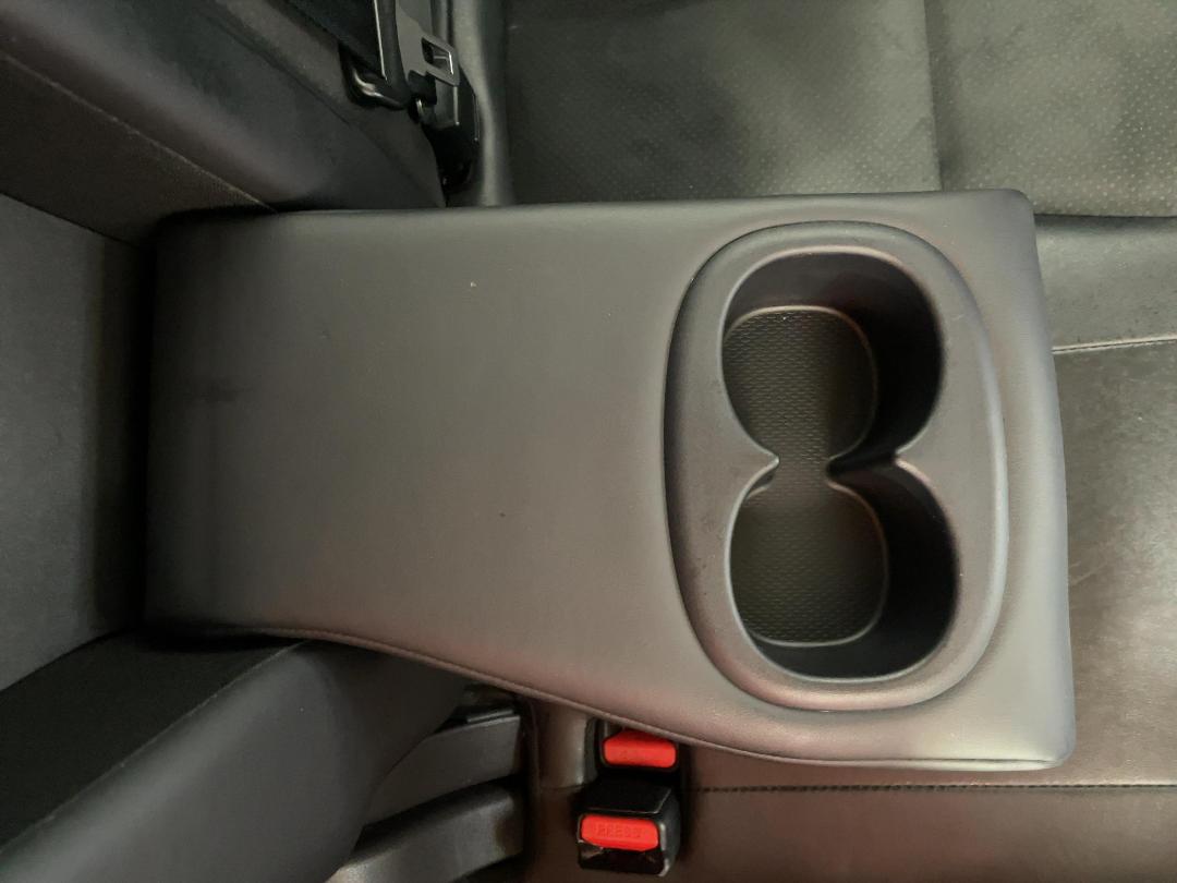 Photo '24' of Mitsubishi Eclipse Cross Photo '24' of Mitsubishi Eclipse Cross