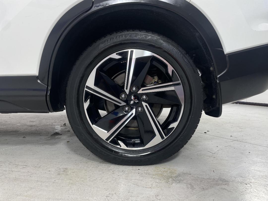 Photo '11' of Mitsubishi Eclipse Cross