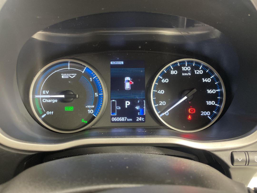 Photo '21' of Mitsubishi Eclipse Cross