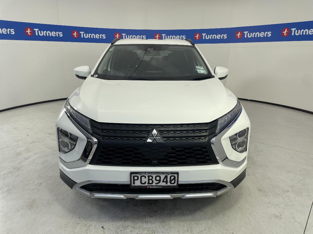 Photo '2' of Mitsubishi Eclipse Cross Photo '2' of Mitsubishi Eclipse Cross