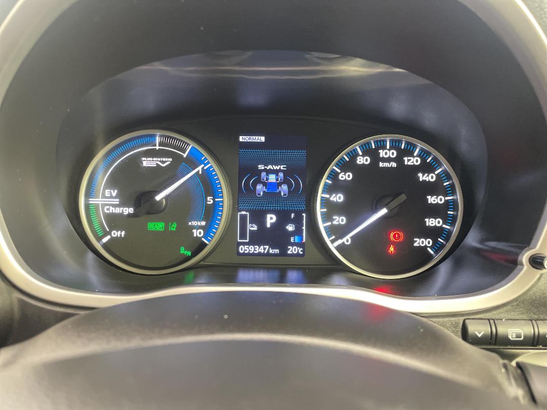 Photo '21' of Mitsubishi Eclipse Cross Photo '21' of Mitsubishi Eclipse Cross