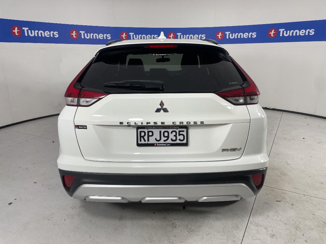 Photo '6' of Mitsubishi Eclipse Cross