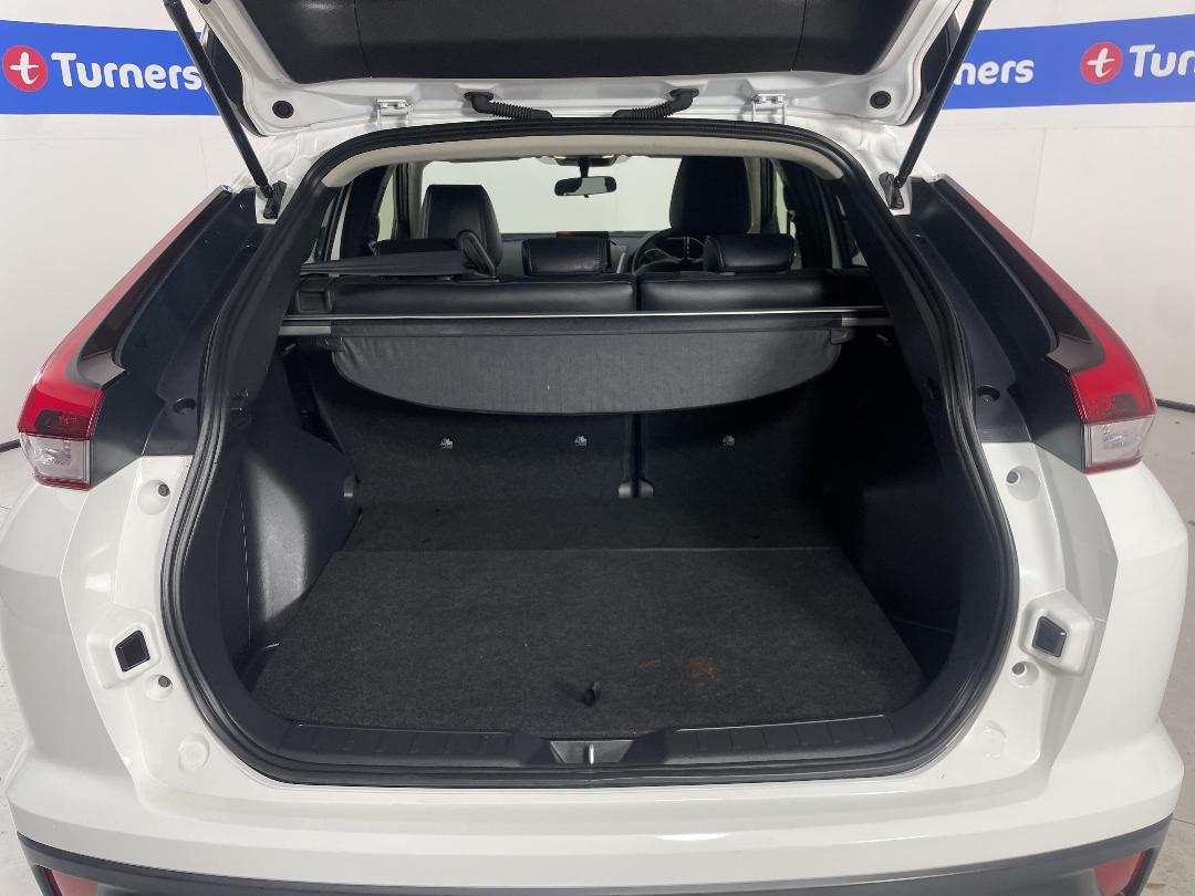 Photo '14' of Mitsubishi Eclipse Cross