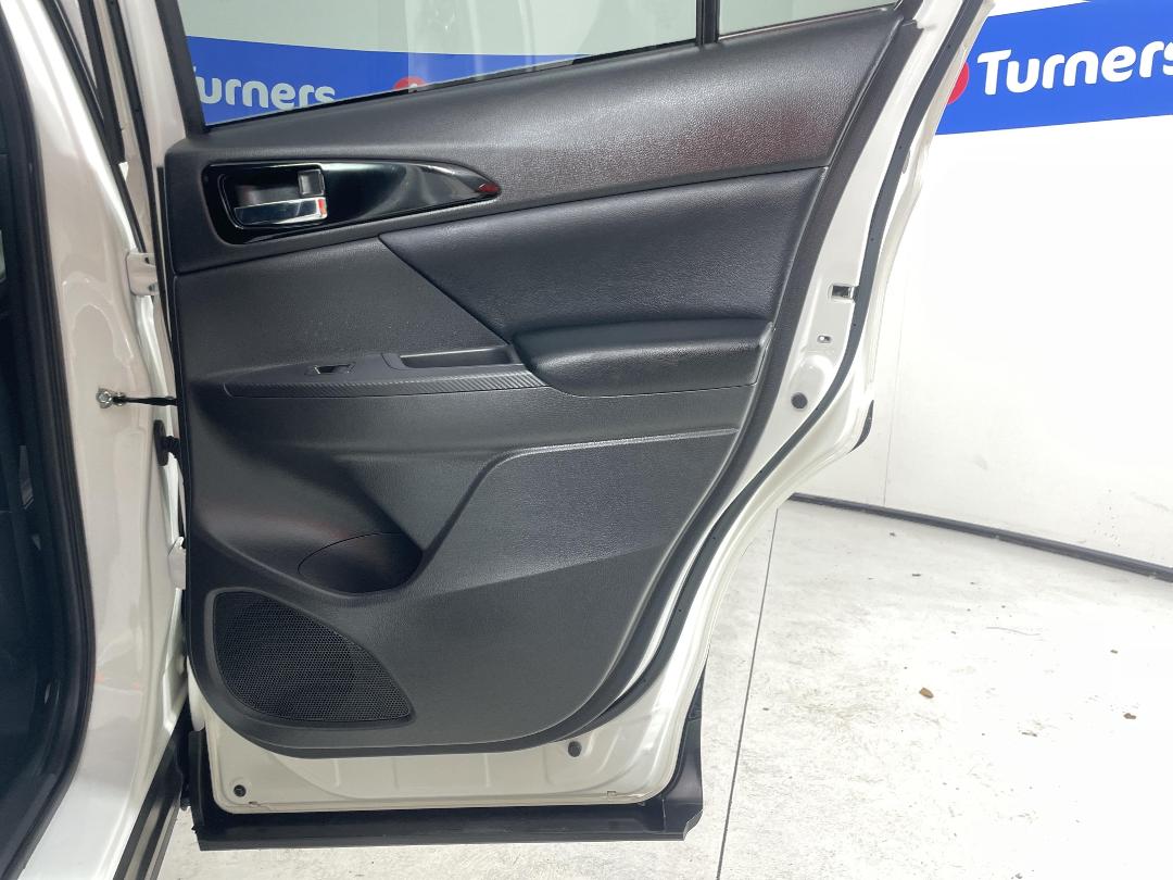 Photo '19' of Mitsubishi Eclipse Cross