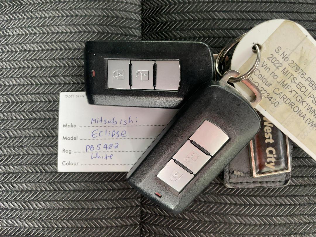 Photo '22' of Mitsubishi Eclipse Cross