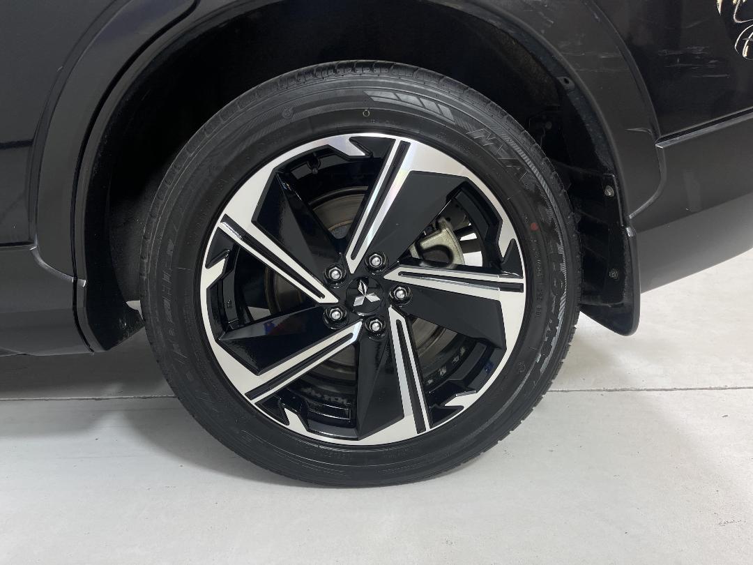 Photo '11' of Mitsubishi Eclipse Cross