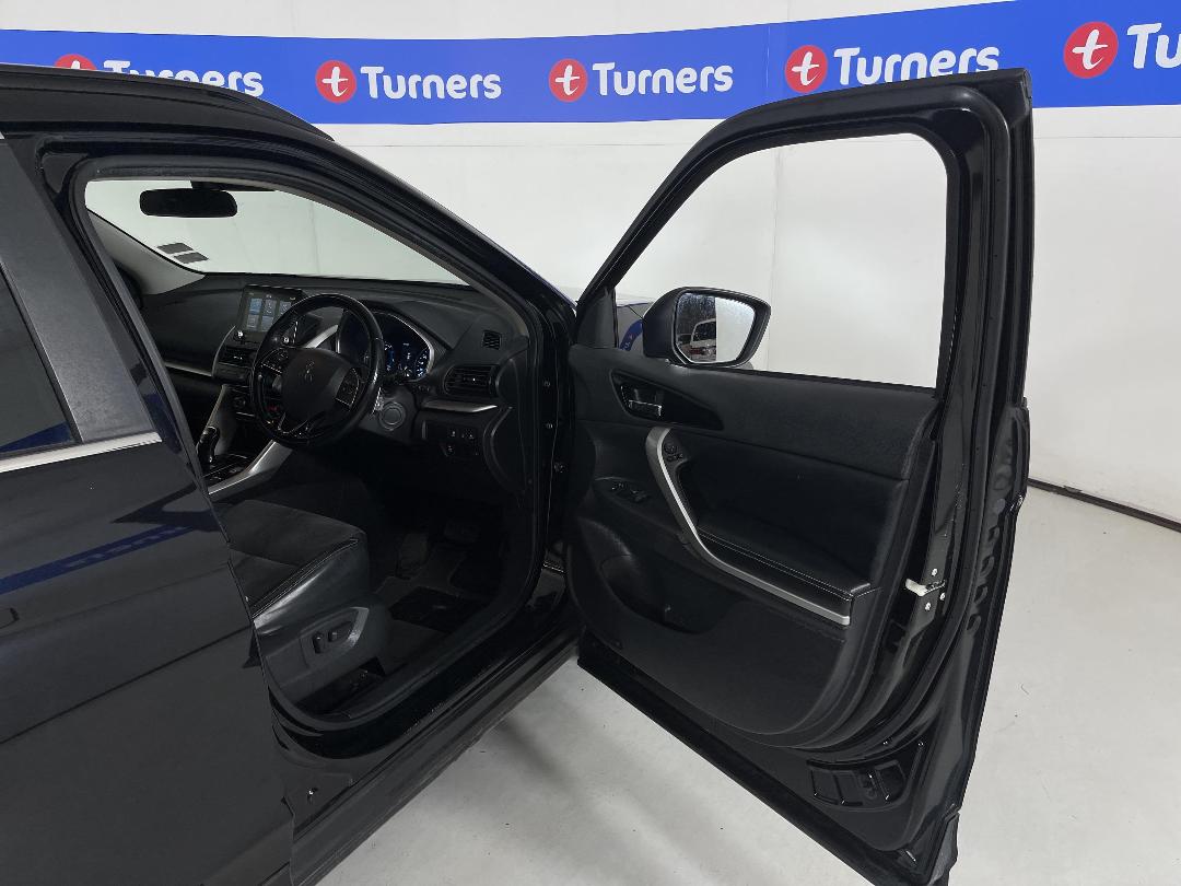 Photo '15' of Mitsubishi Eclipse Cross