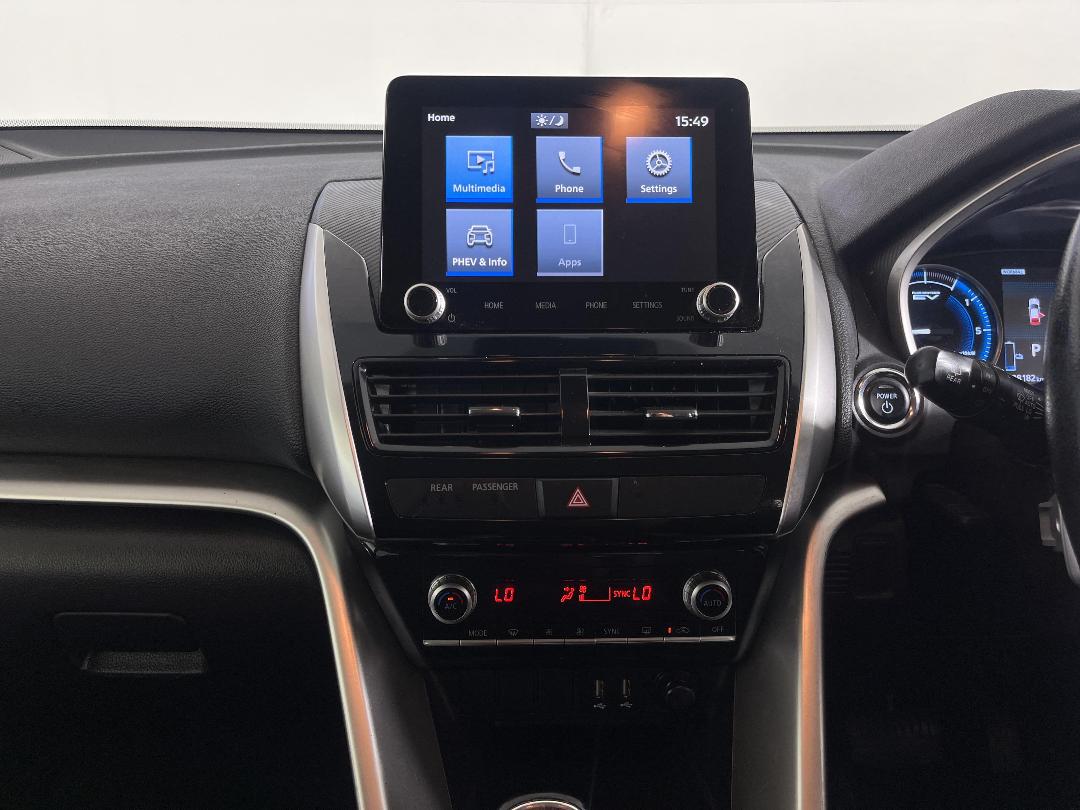 Photo '18' of Mitsubishi Eclipse Cross