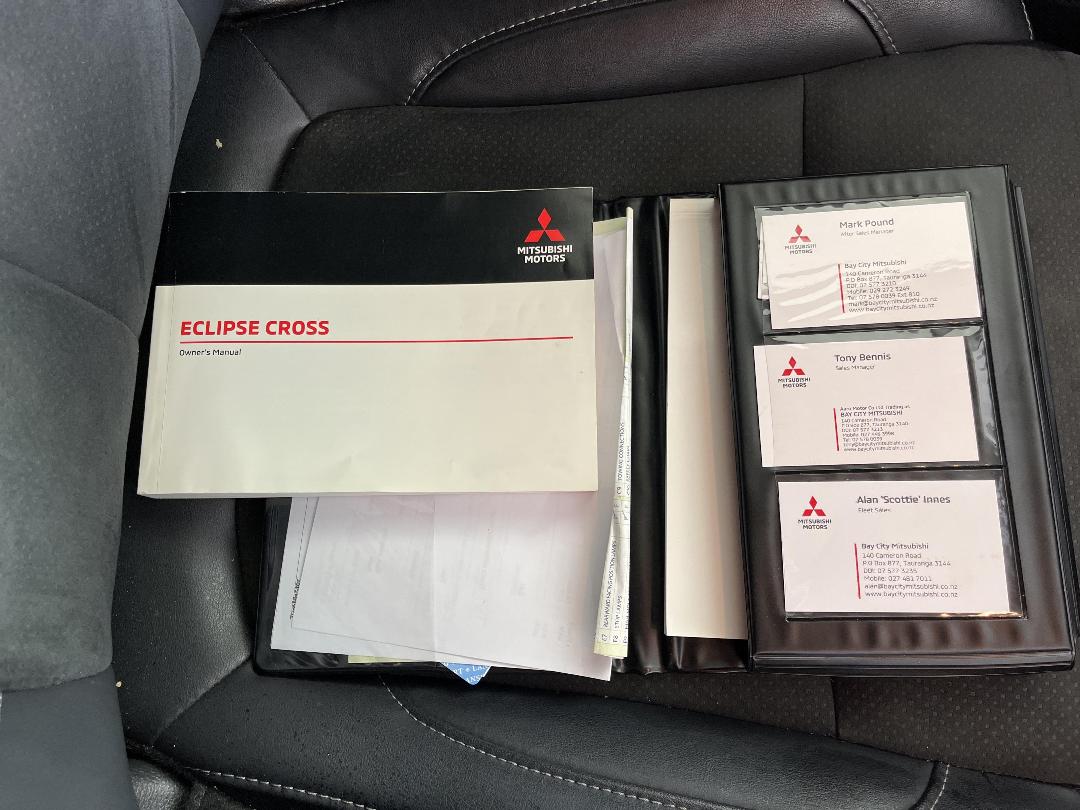 Photo '27' of Mitsubishi Eclipse Cross