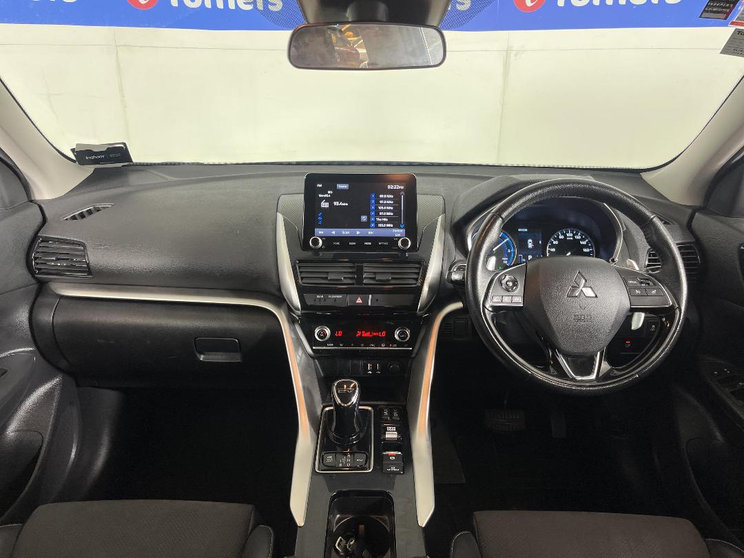 Photo '17' of Mitsubishi Eclipse Cross